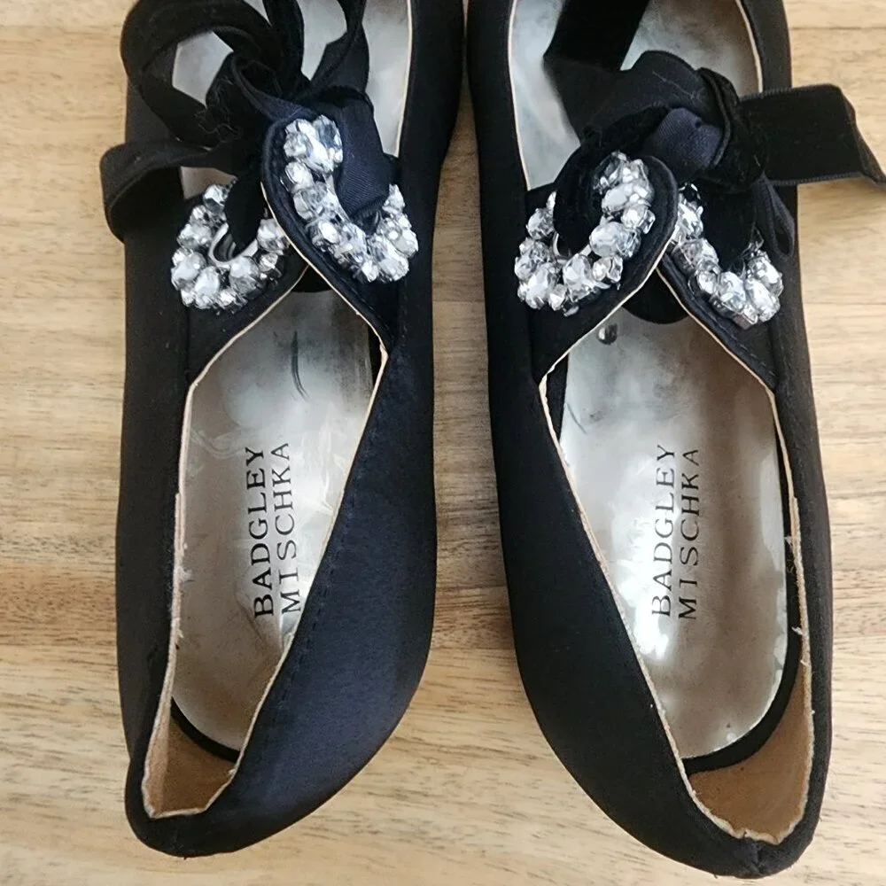 Badgley Mischka Girl Marina Grommet Satin Shoes Rhinestone Floral Black Size 3